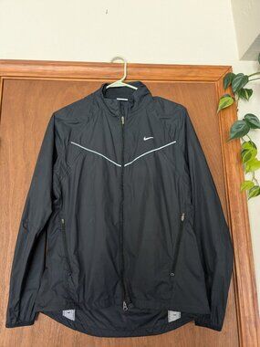 Nike Wind Layer Windproof Jacket Black